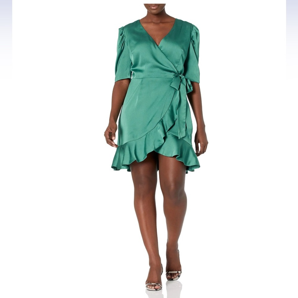 Keepsake the Label This Moment green wrap dress Size Large New with tag